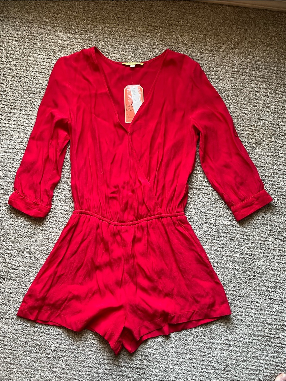 Gianni Bini Fan Favs Red Long Sleeve Romper NWT Size Small